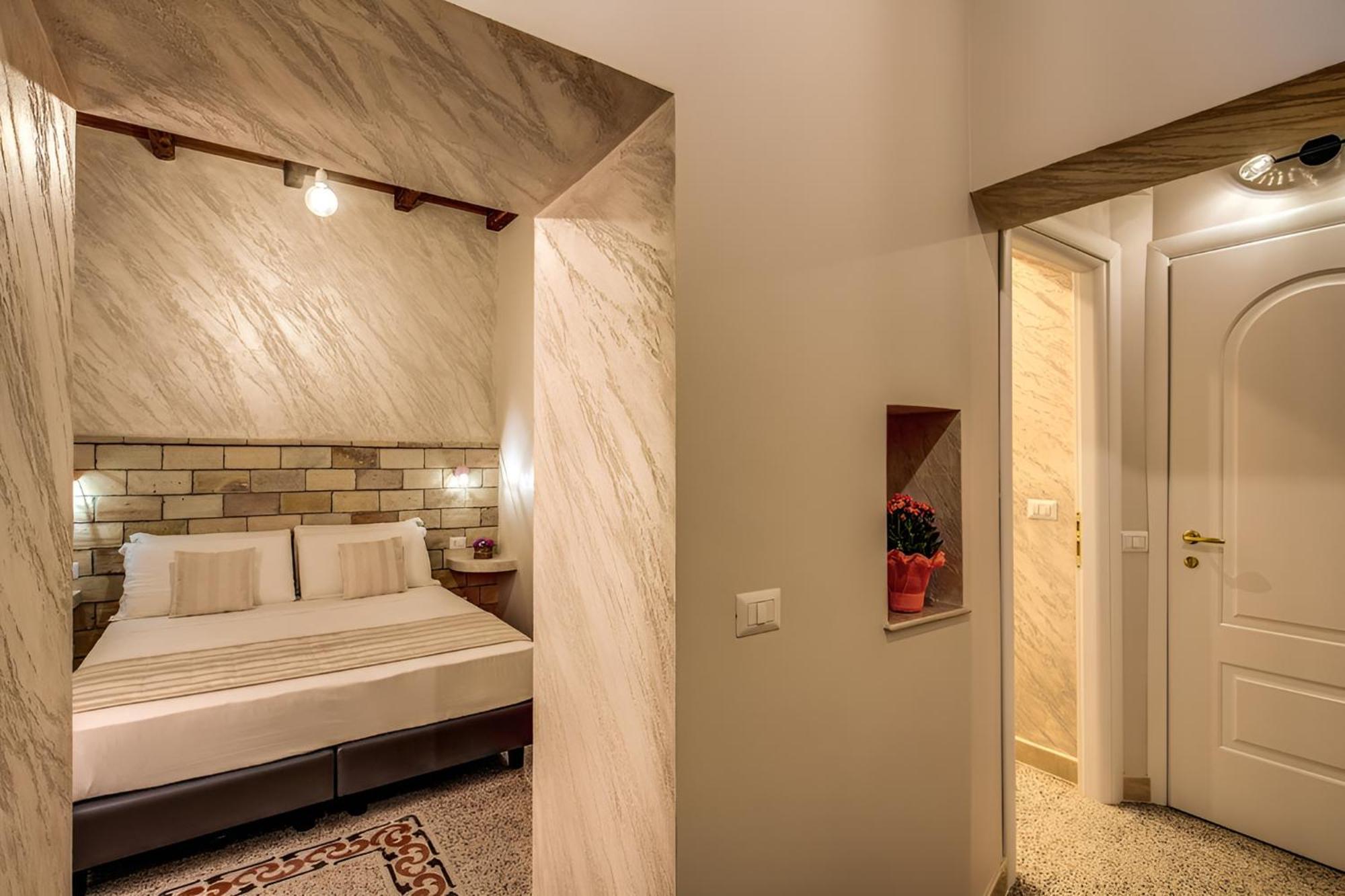 Colosseo Accomodation Room Guest House Rome Extérieur photo