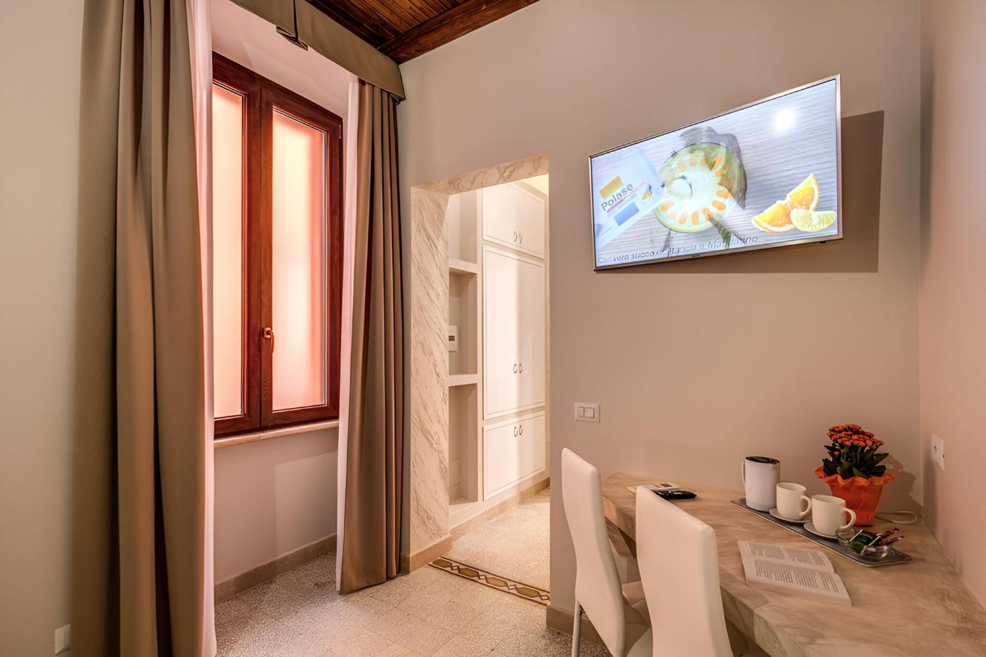 Colosseo Accomodation Room Guest House Rome Extérieur photo